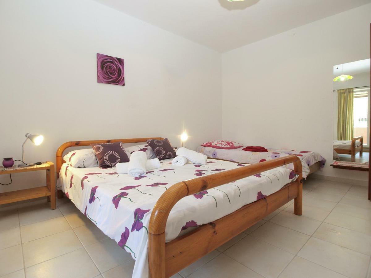 Apartments Davor 1676 Banjole Bagian luar foto
